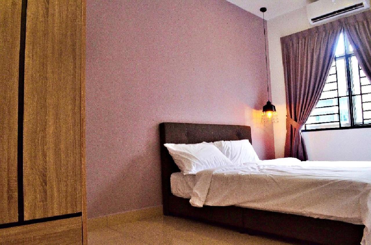Desaru Cosy Homestay - Near Waterpark, Beach, Rapid -Wifi, Tvbox, Steamboat, Bbq Available Eksteriør bilde