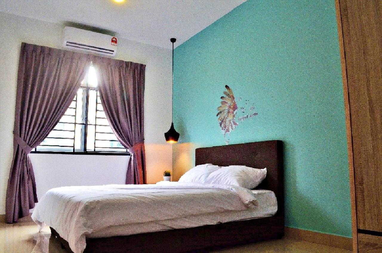 Desaru Cosy Homestay - Near Waterpark, Beach, Rapid -Wifi, Tvbox, Steamboat, Bbq Available Eksteriør bilde